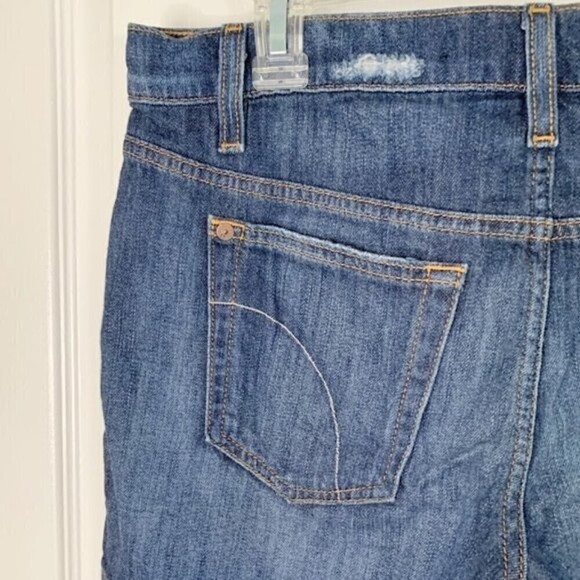 Joe's Distressed Med Wash Whiskered Cotton Denim Casual Summer Shorts - Picture 6 of 10